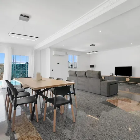 Villa Eden House By *